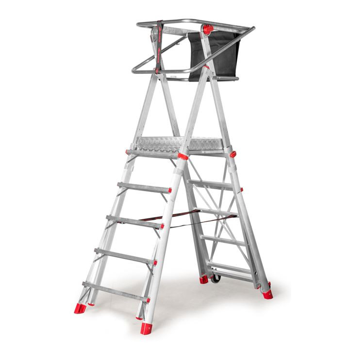 Aluminium ladder with safety trap